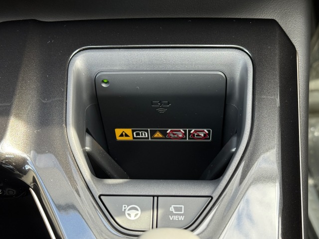 トヨタ:クラウンスポーツ