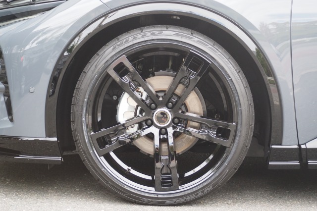 トヨタ:クラウンスポーツ