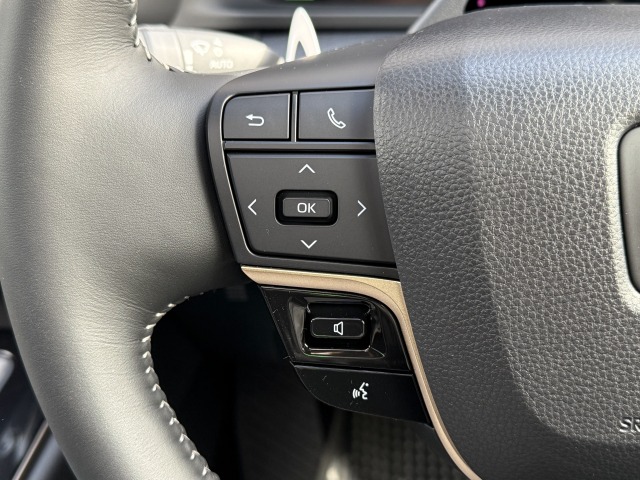 トヨタ:クラウンスポーツ