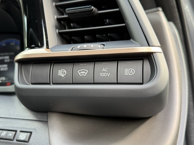 トヨタ:クラウンスポーツ