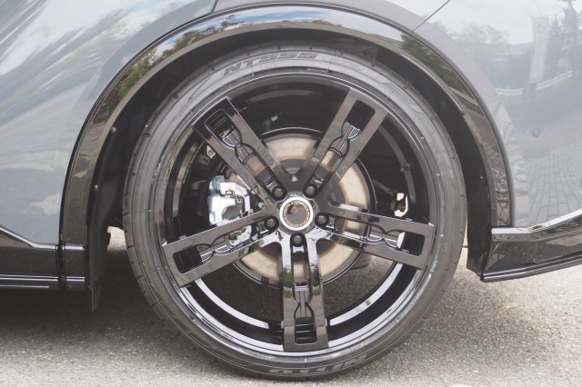 トヨタ:クラウンスポーツ