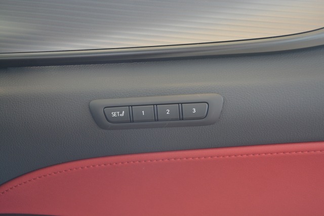 レクサス:NX/ハイブリッド