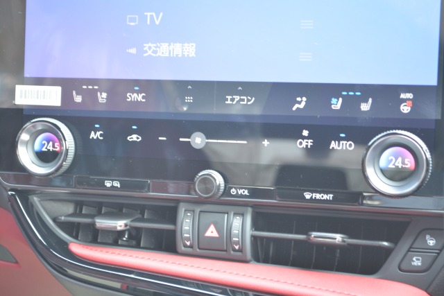 レクサス:NX/ハイブリッド