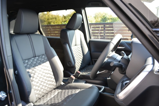 トヨタ:ヴォクシー