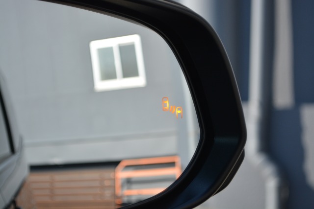 トヨタ:ヴォクシー