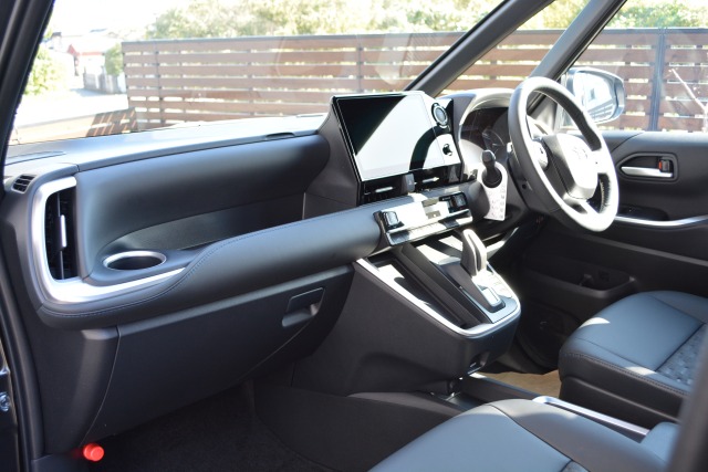 トヨタ:ヴォクシー