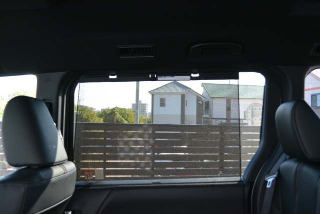 トヨタ:ヴォクシー