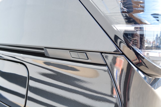 トヨタ:ヴォクシー