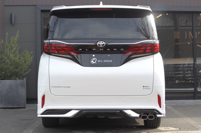 トヨタ:アルファード