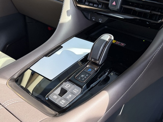 トヨタ:アルファード