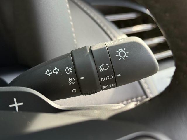 トヨタ:アルファード