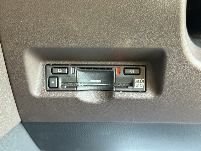 トヨタ:アルファード