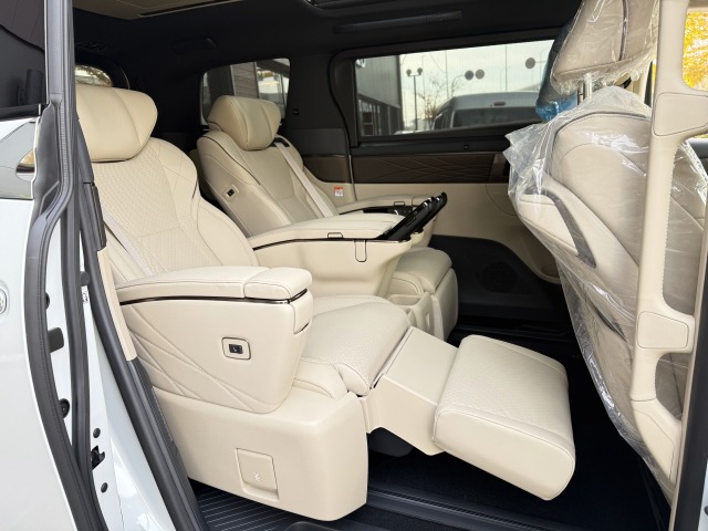 トヨタ:アルファード