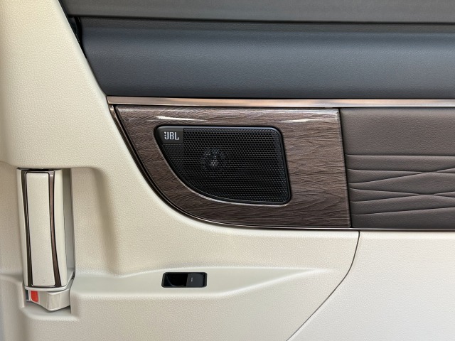 トヨタ:アルファード