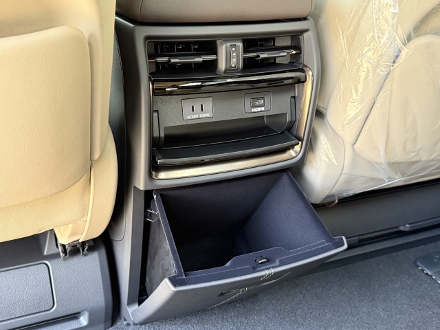 トヨタ:アルファード