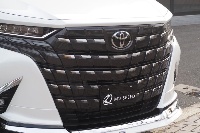 トヨタ:アルファード