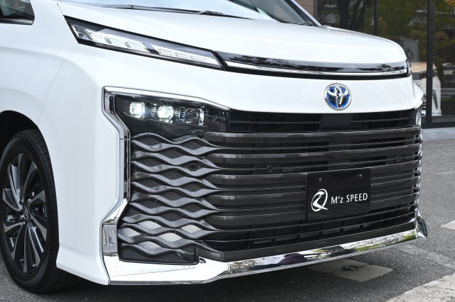 トヨタ:ヴォクシー