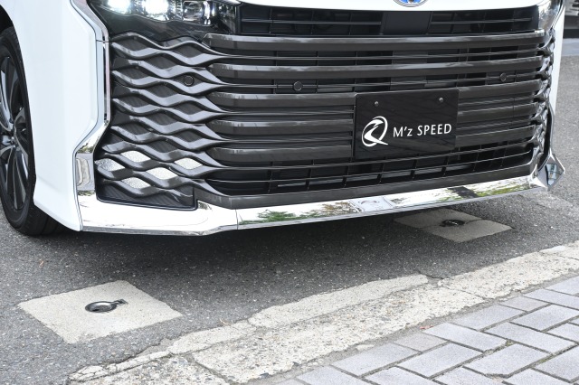 トヨタ:ヴォクシー