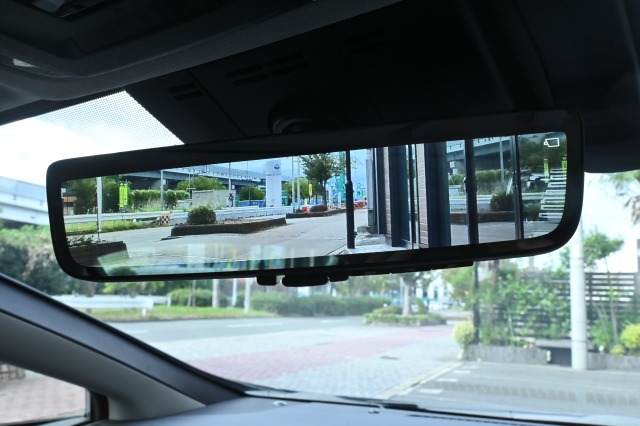 トヨタ:プリウス