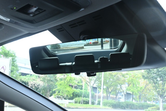 トヨタ:プリウス