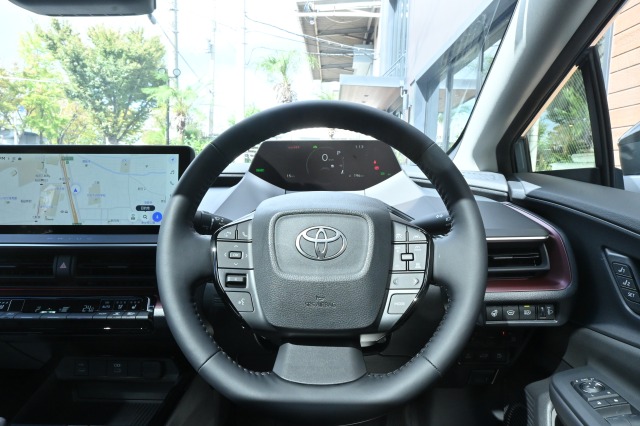 トヨタ:プリウス