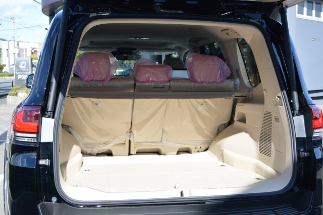 トヨタ:ランドクルーザー200/300