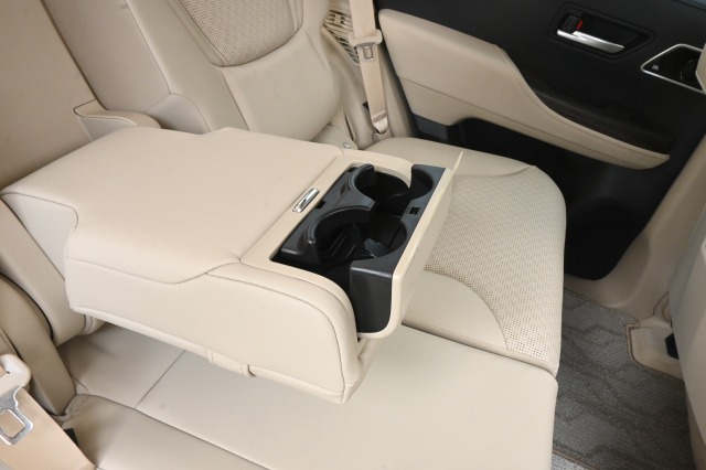 トヨタ:ランドクルーザー200/300