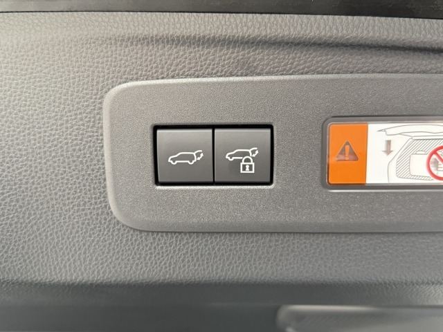 トヨタ:ランドクルーザー250