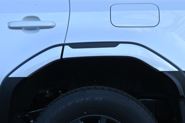 トヨタ:ランドクルーザー250