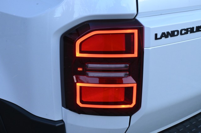 トヨタ:ランドクルーザー250