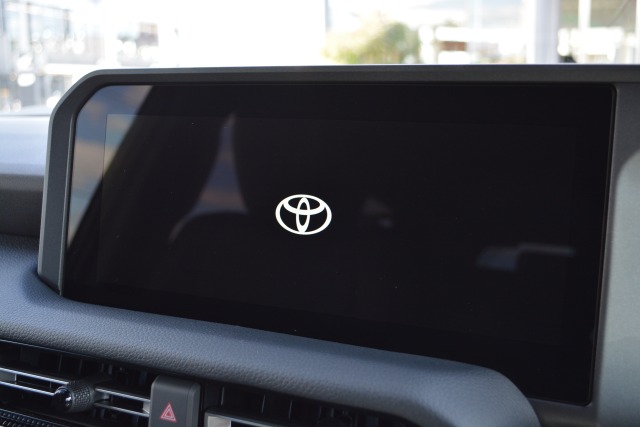 トヨタ:ランドクルーザー250