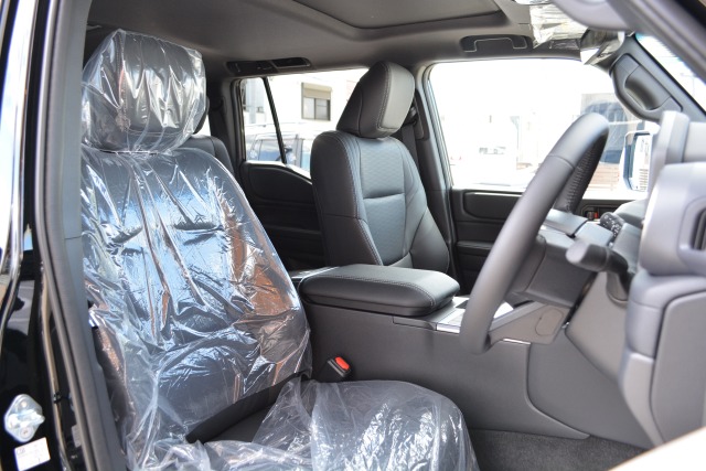 トヨタ:ランドクルーザー250