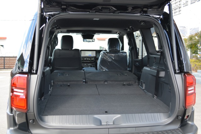 トヨタ:ランドクルーザー250