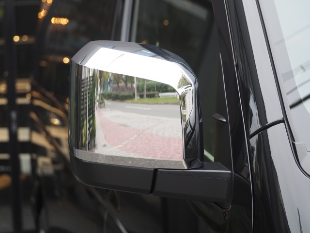 トヨタ:ハイエースバン(標準ボディ)