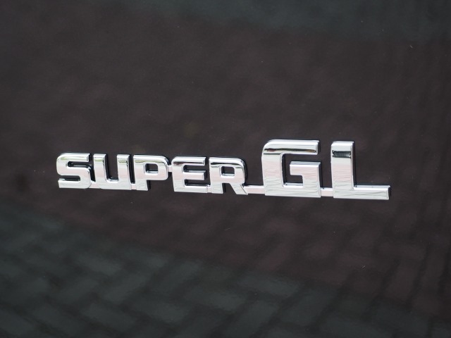 トヨタ:ハイエースバン(標準ボディ)