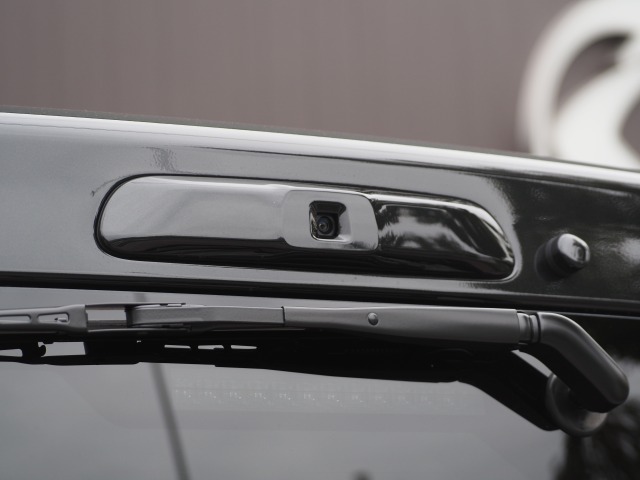 トヨタ:ハイエースバン(標準ボディ)