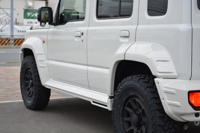 スズキ:ジムニーノマド