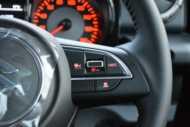 スズキ:ジムニーノマド