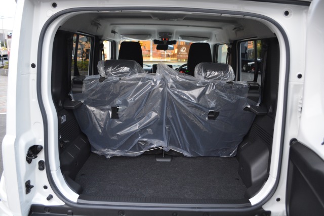 スズキ:ジムニーノマド