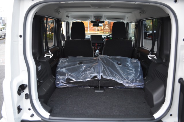 スズキ:ジムニーノマド