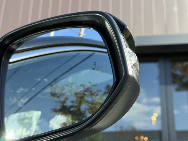 トヨタ:ハリアー