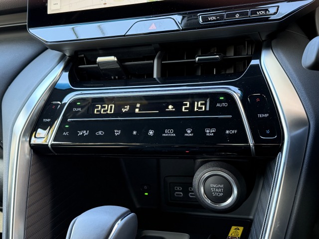 トヨタ:ハリアー