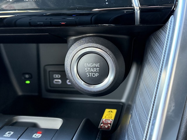 トヨタ:ハリアー