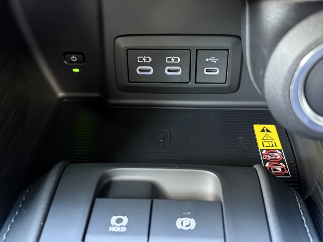 トヨタ:ハリアー