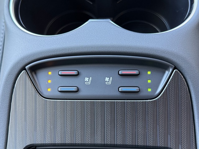 トヨタ:ハリアー