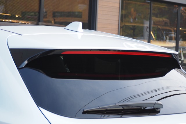 トヨタ:ハリアー