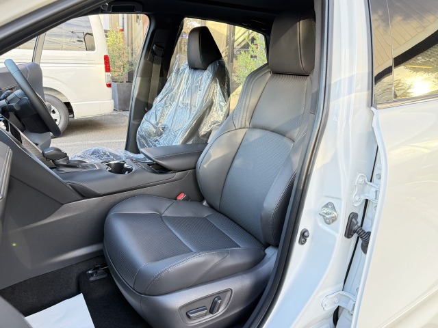 トヨタ:ハリアー