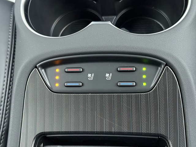 トヨタ:ハリアー