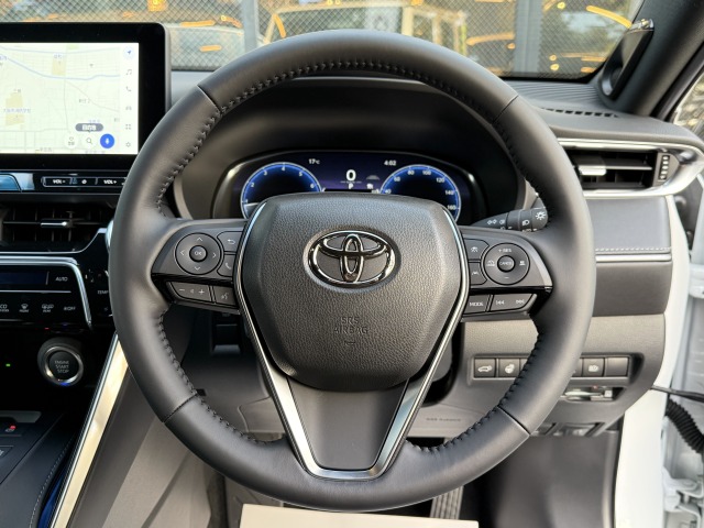 トヨタ:ハリアー