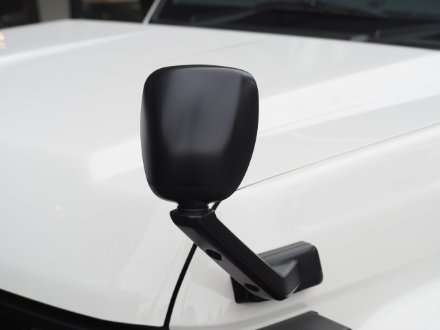 トヨタ:ランドクルーザー70